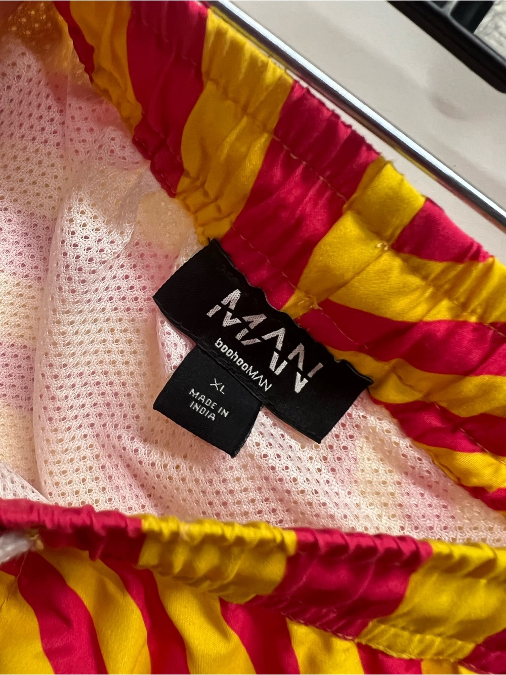 Boohoo Man Swirl Boxy Shirt & Swim Shorts XL - Picture 4 of 7